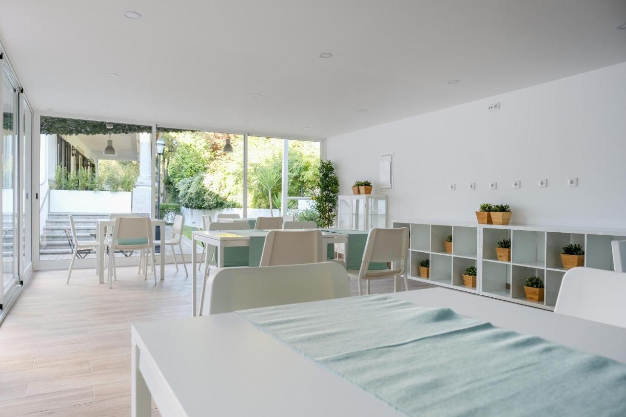 4U Lisbon Airport Suites Exteriör bild